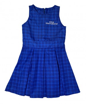 Vestido Xadrez + Shorts Azul Marinho